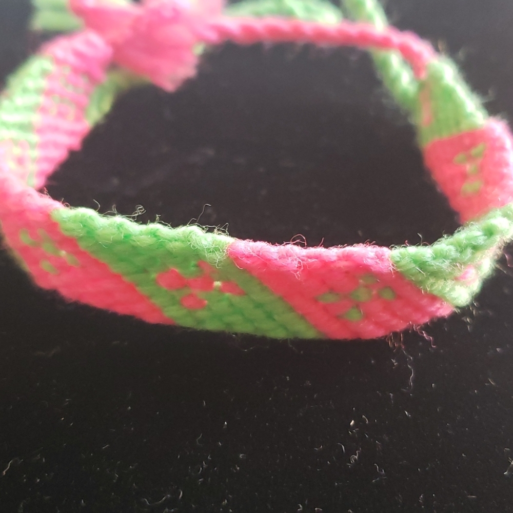 Handmade Macrame Bracelet (Imported)